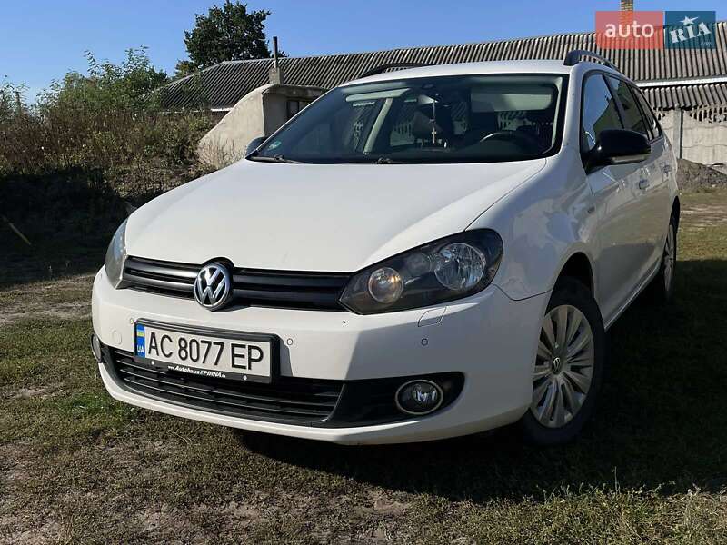 Універсал Volkswagen Golf 2012 в Камені-Каширському