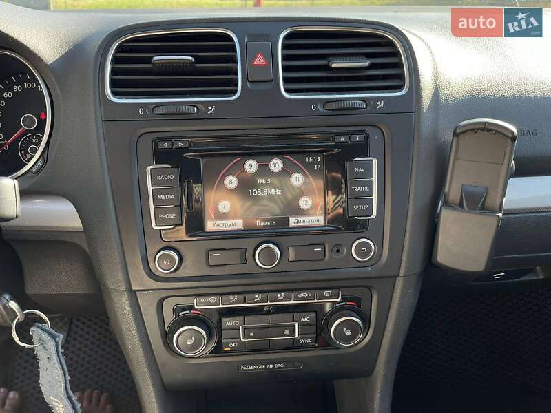 Універсал Volkswagen Golf 2012 в Камені-Каширському