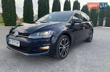 Универсал Volkswagen Golf 2015 в 