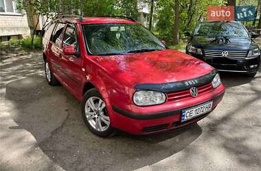 Універсал Volkswagen Golf 2001 в Чернівцях