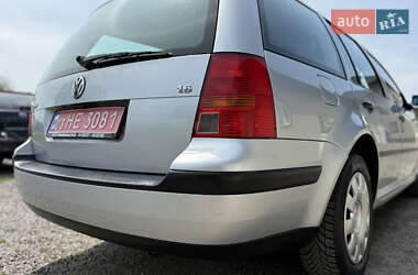 Універсал Volkswagen Golf 2000 в 