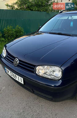 Універсал Volkswagen Golf 2002 в Хмельницькому