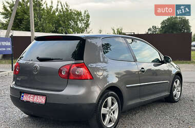 Хэтчбек Volkswagen Golf 2008 в 