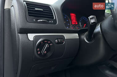 Хэтчбек Volkswagen Golf 2008 в 