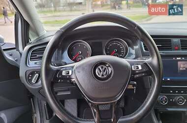 Универсал Volkswagen Golf 2018 в 