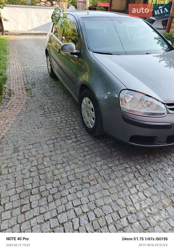 Хэтчбек Volkswagen Golf 2007 в Дрогобыче
