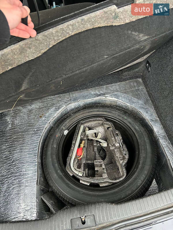 Хетчбек Volkswagen Golf 2000 в Івано-Франківську