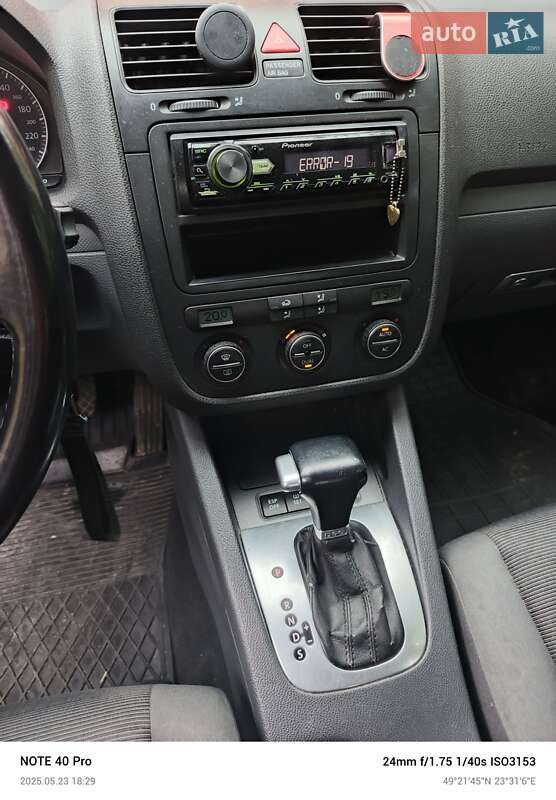 Хэтчбек Volkswagen Golf 2007 в Дрогобыче