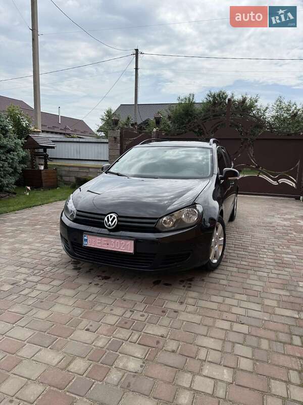 Volkswagen Golf 2011