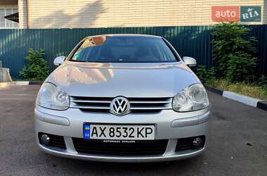 Хэтчбек Volkswagen Golf 2007 в Киеве