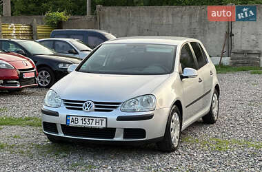 Хэтчбек Volkswagen Golf 2005 в Виннице