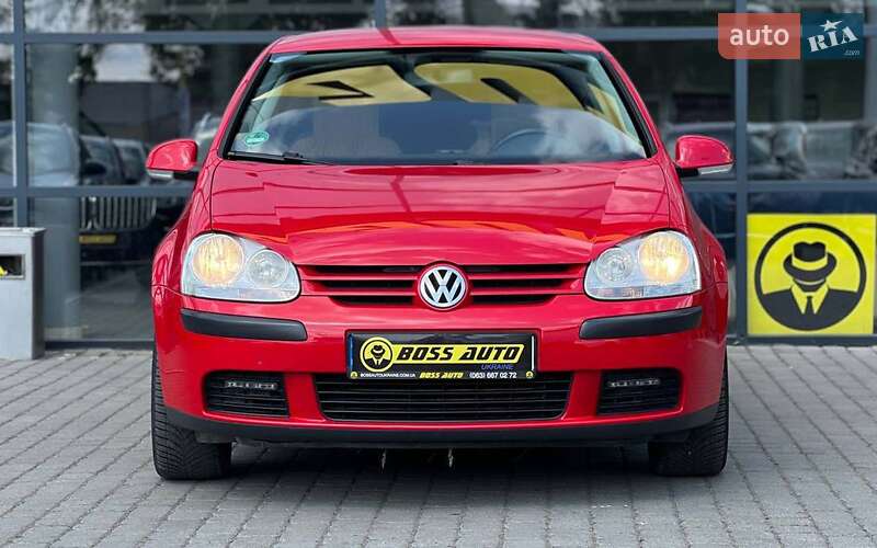 Хетчбек Volkswagen Golf 2004 в Івано-Франківську