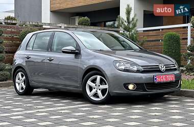 Хэтчбек Volkswagen Golf 2012 в Стрые