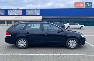 Универсал Volkswagen Golf 2009 в 