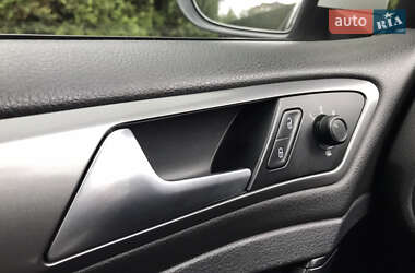 Хэтчбек Volkswagen Golf 2014 в 