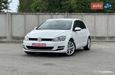 Хэтчбек Volkswagen Golf 2014 в 