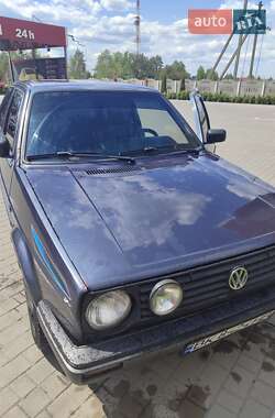 Хэтчбек Volkswagen Golf 1988 в Олевске