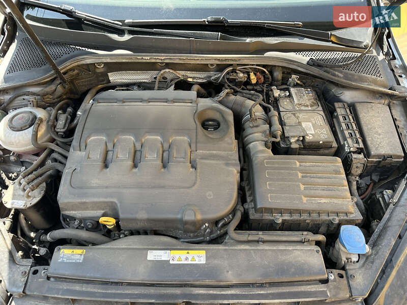 Универсал Volkswagen Golf 2020 в Луцке фото 25 Универсал Volkswagen Golf 2020 в Луцке