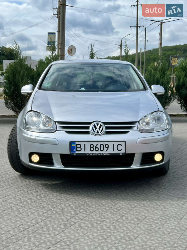 Хетчбек Volkswagen Golf 2006 в Полтаві
