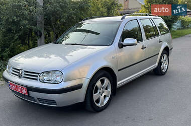 Универсал Volkswagen Golf 2004 в Луцке