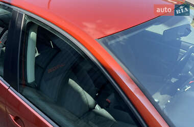 Хетчбек Volkswagen Golf 2006 в 
