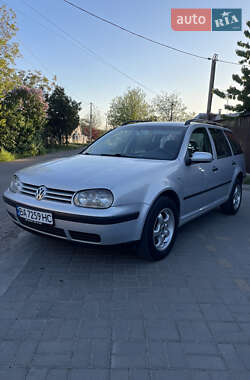 Универсал Volkswagen Golf 2000 в Николаеве