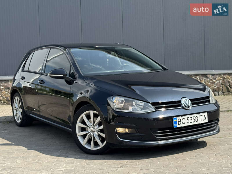 Хетчбек Volkswagen Golf 2013 в Стрию