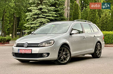 Універсал Volkswagen Golf 2011 в Вінниці