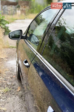 Хэтчбек Volkswagen Golf 2010 в 