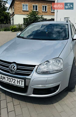 Универсал Volkswagen Golf 2007 в Житомире