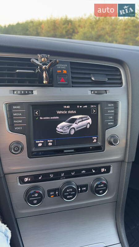 Универсал Volkswagen Golf 2017 в Кременчуге