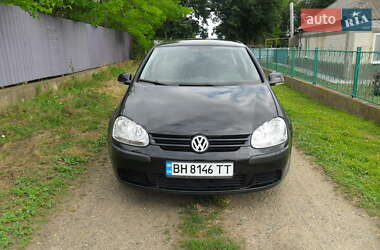 Хетчбек Volkswagen Golf 2004 в Одесі