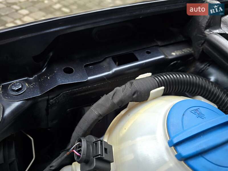 Хетчбек Volkswagen Golf 2009 в Полтаві