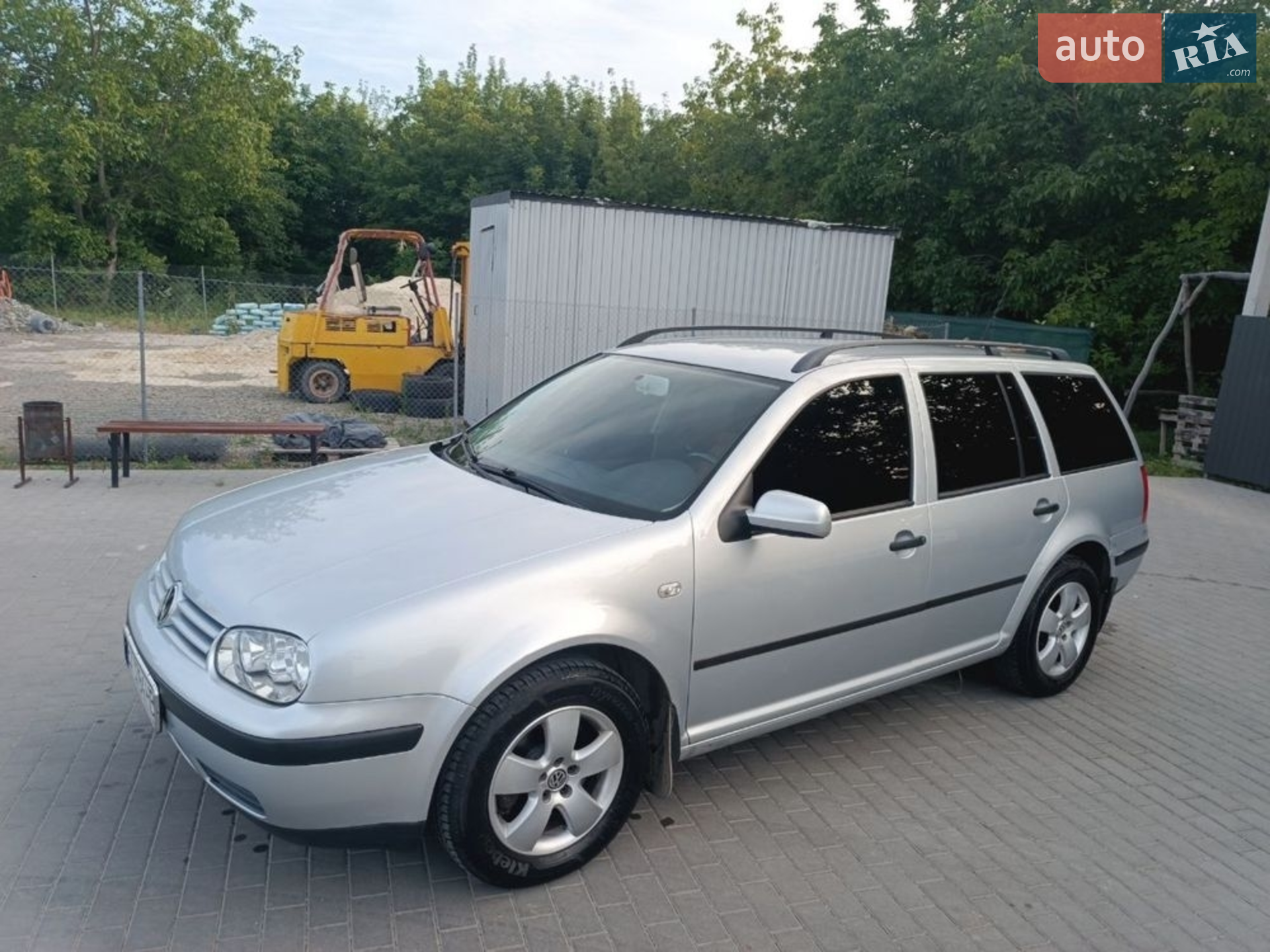 Volkswagen Golf 2002 VIN WVWZZZ1JZ2W685647 фото оголошення 4 з 11