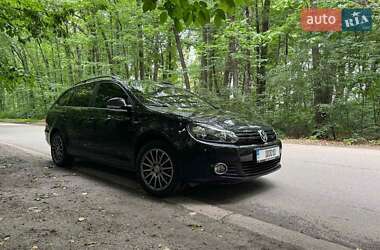 Универсал Volkswagen Golf 2012 в Киеве