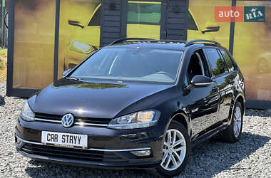Универсал Volkswagen Golf 2018 в Стрые