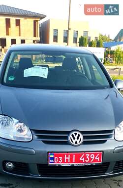 Хэтчбек Volkswagen Golf 2007 в Луцке