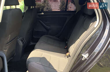 Универсал Volkswagen Golf 2011 в 