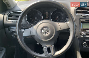 Универсал Volkswagen Golf 2011 в 