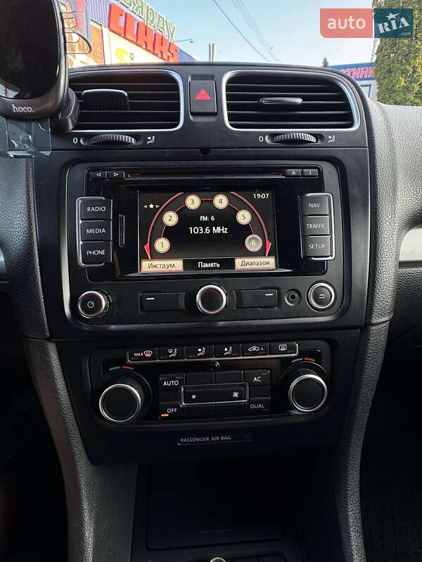 Универсал Volkswagen Golf 2012 в Хмельницком