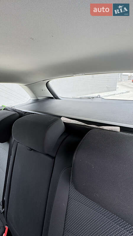 Універсал Volkswagen Golf 2009 в Тернополі