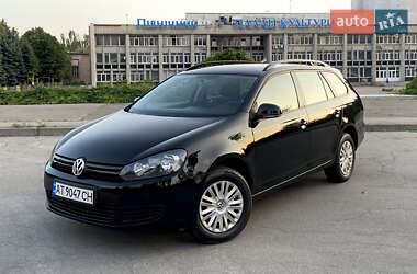 Универсал Volkswagen Golf 2010 в Кривом Роге
