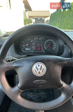 Универсал Volkswagen Golf 2004 в 