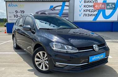 Универсал Volkswagen Golf 2017 в Киеве