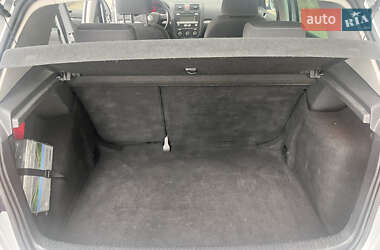 Хэтчбек Volkswagen Golf 2008 в 