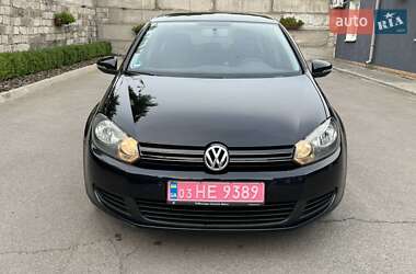 Хэтчбек Volkswagen Golf 2009 в Днепре