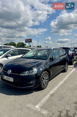 Універсал Volkswagen Golf 2016 в Кам'янці