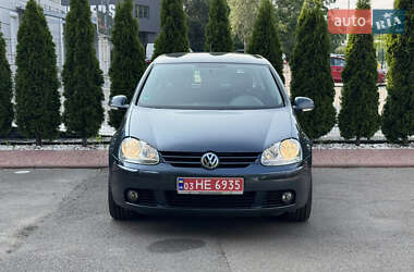 Хэтчбек Volkswagen Golf 2007 в 