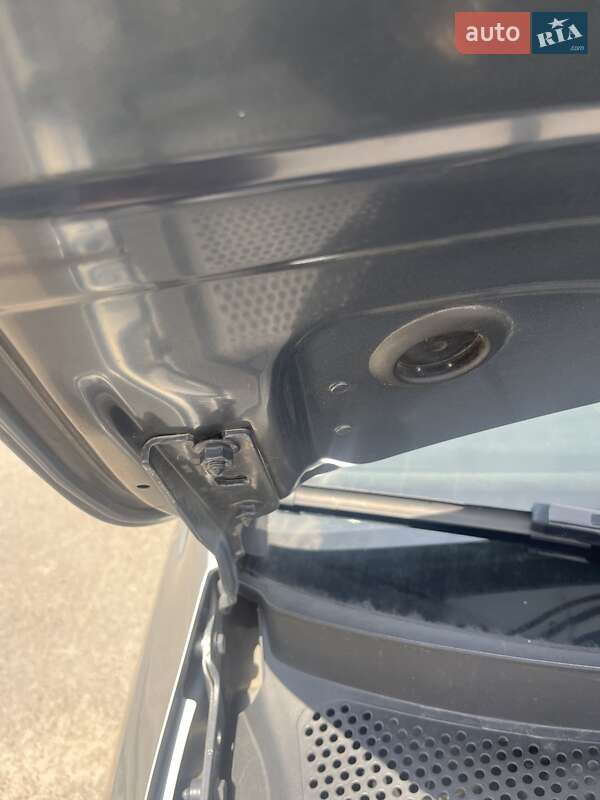 Универсал Volkswagen Golf 2018 в Ровно