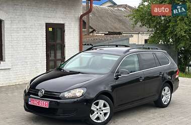 Универсал Volkswagen Golf 2010 в Красилове